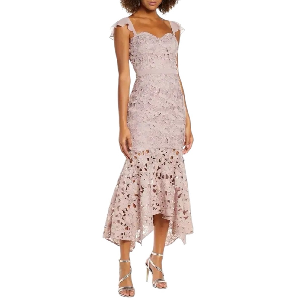 Chi‎ Chi London Formal Mermaid Dress Sleeveless Blush Lace Fit-and-Flare Curvy 6